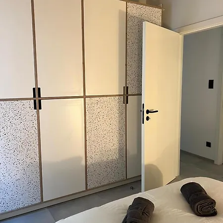 303 Loft Design Cathederale アパート